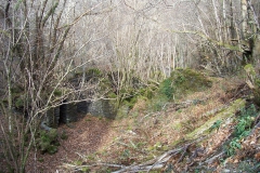 Goiko burdinola - Eraikina